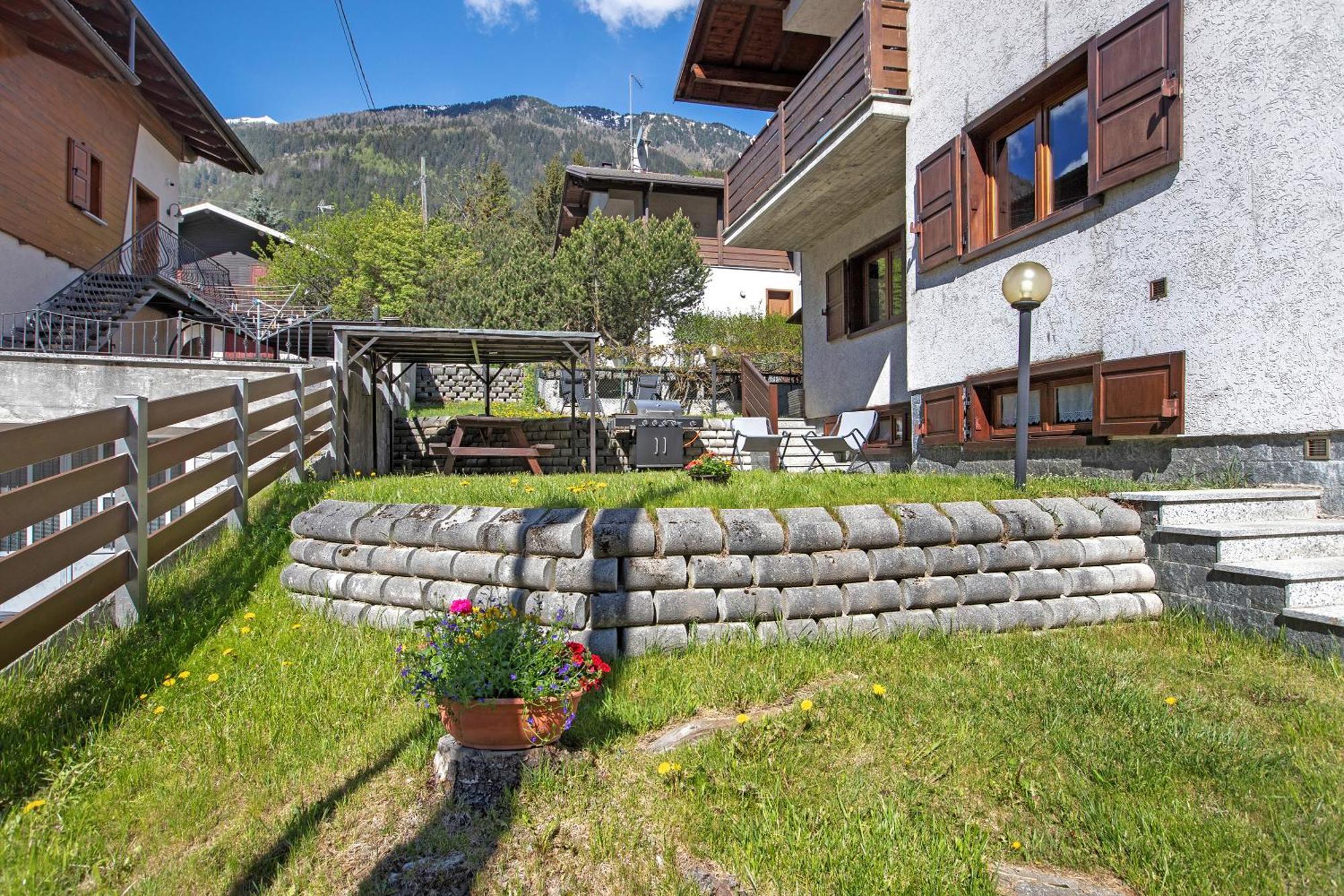 Mountain Chalet Close To Bormio Vila Valdisotto Exterior foto